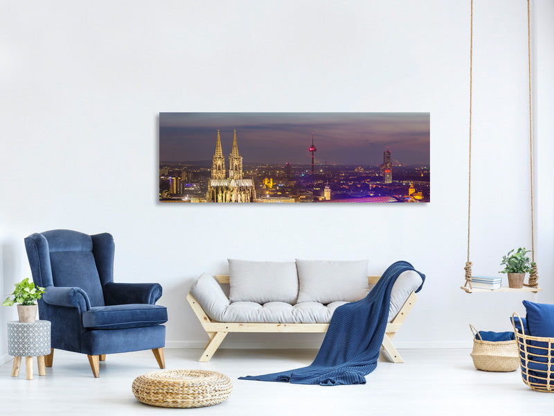 panoramic-canvas-print-skyline-cologne-cathedral-at-night